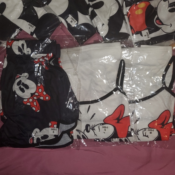 Sexy and Comfy Minnie and Mickey Mouse Pajama Set - Picture 6 of 8